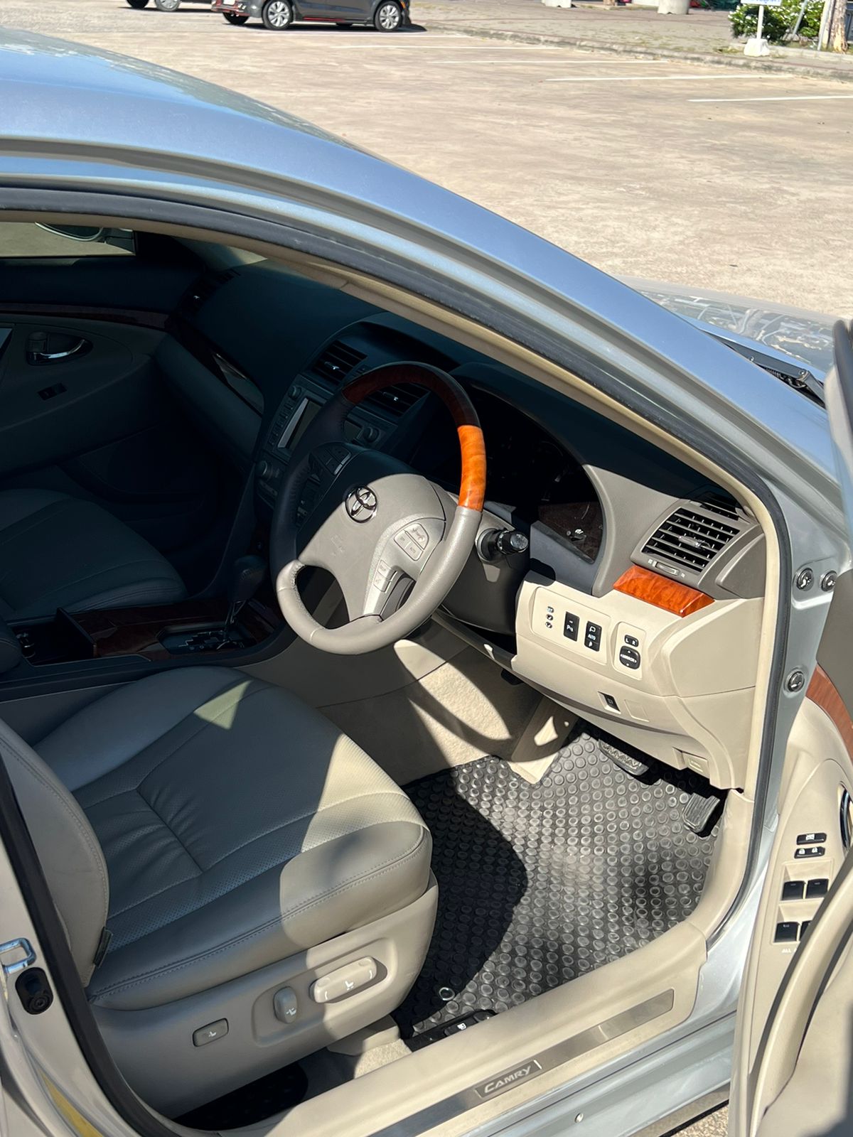 TOYOTA Camry - 2,4 CVT Hybrid, 150 hp 2010 yi — 3