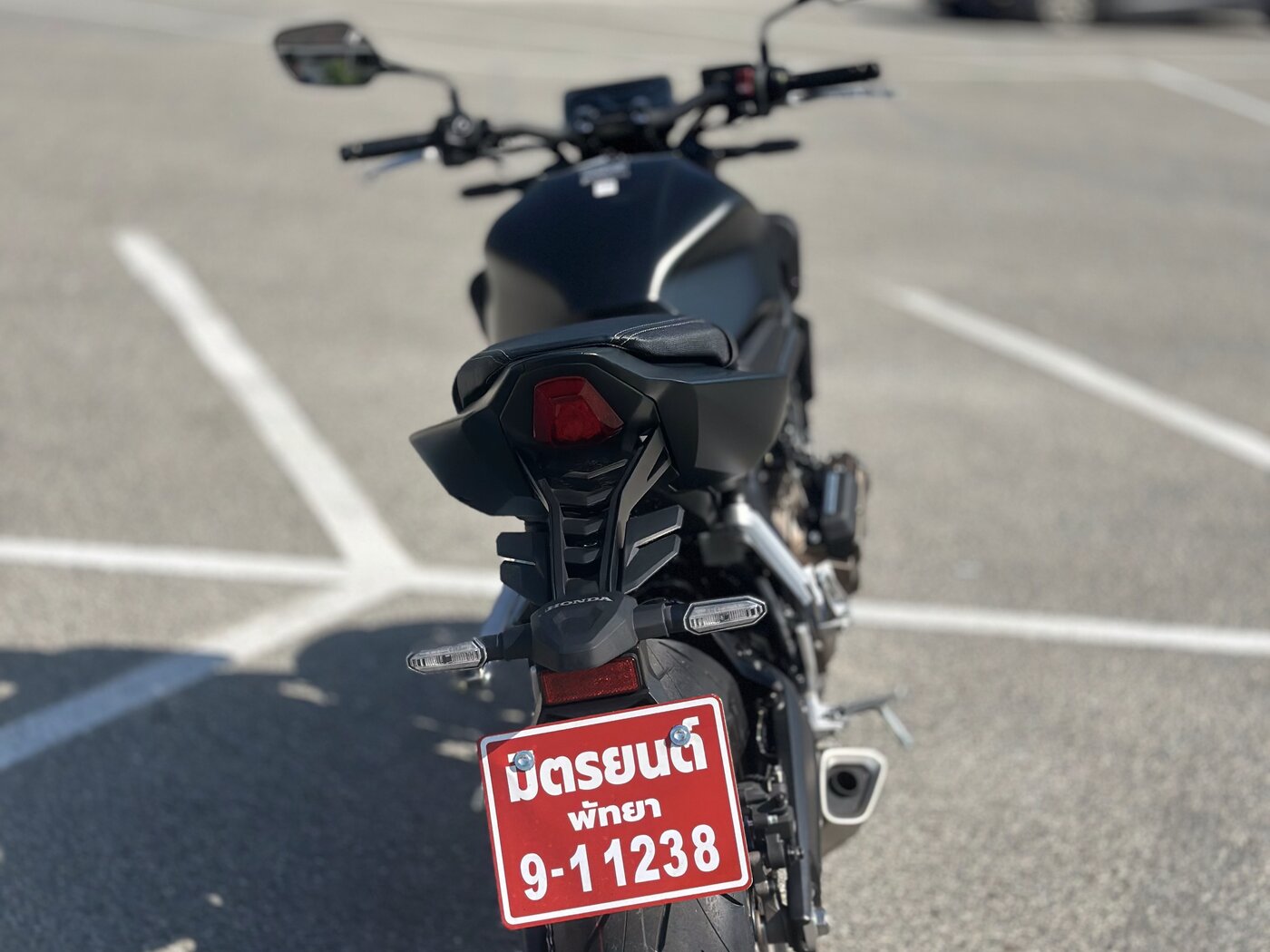 Honda CB650R — 6