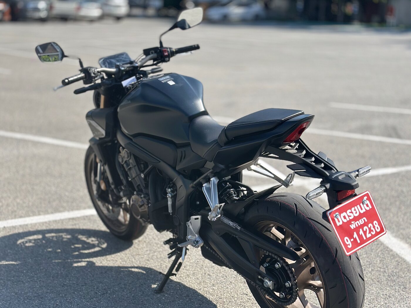 Honda CB650R — 7