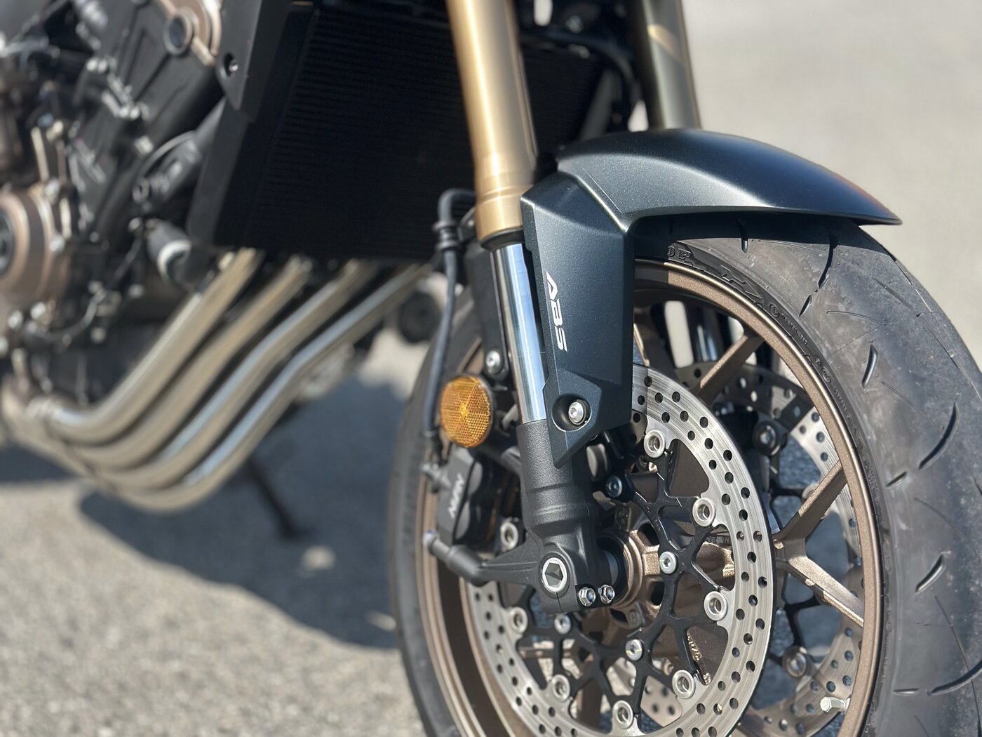 Honda CB650R — 10