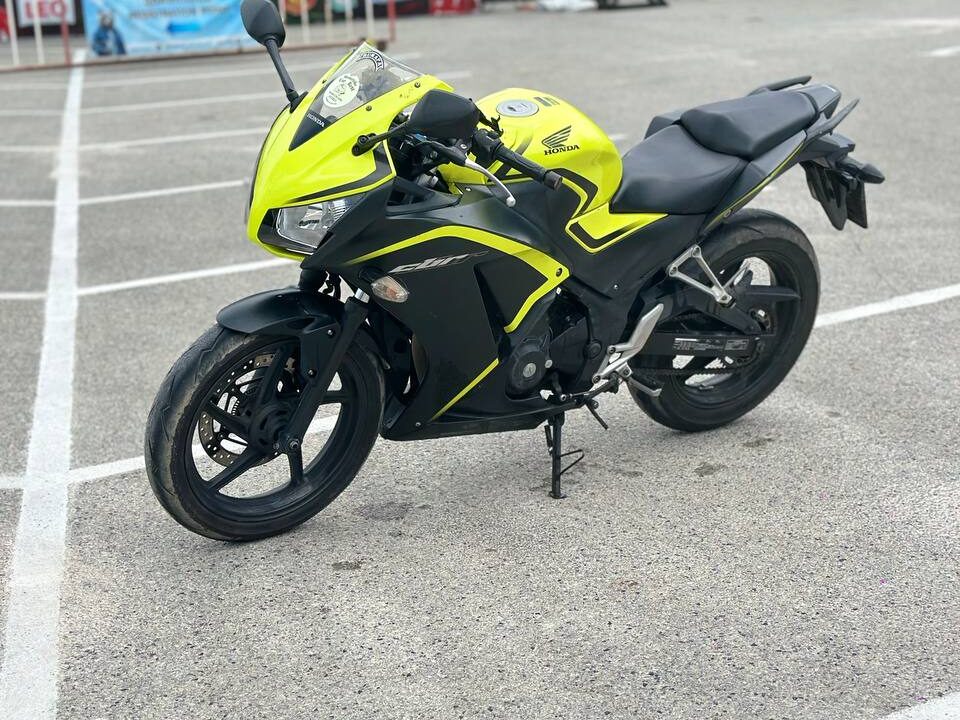 Honda CBR 300R — 3