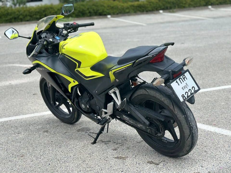 Honda CBR 300R — 4