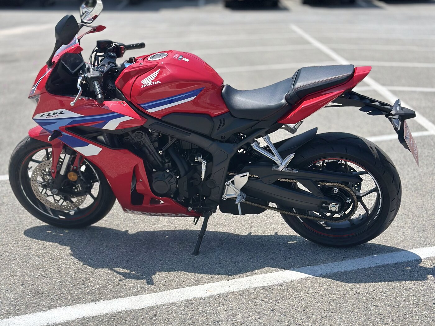 Honda CBR650R — 7