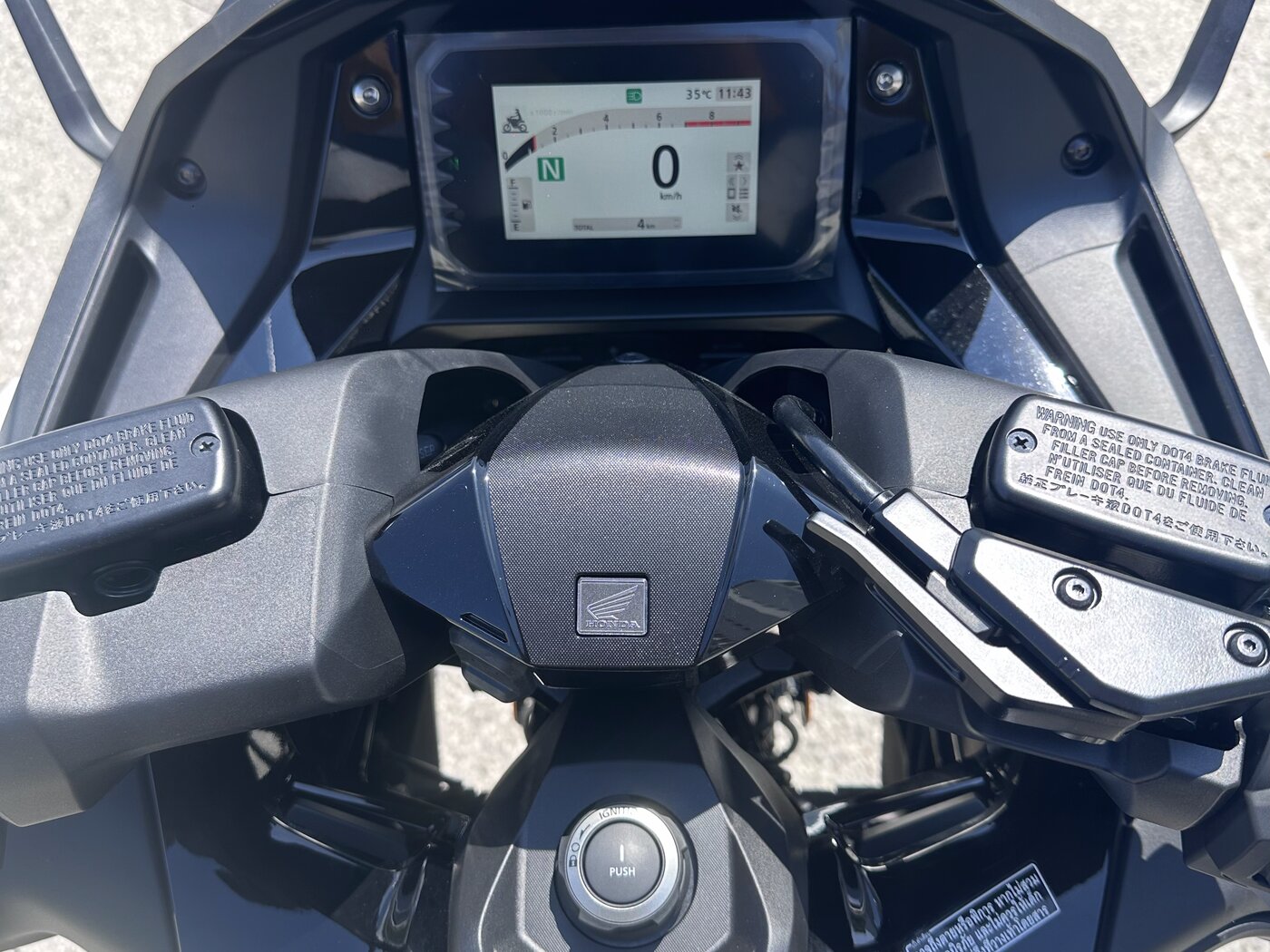 Honda Forza 750 — 4