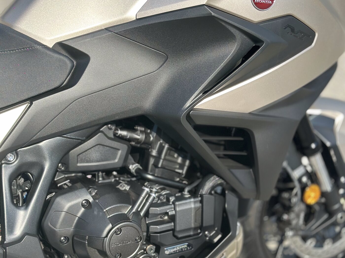 Honda NT1100 — 12