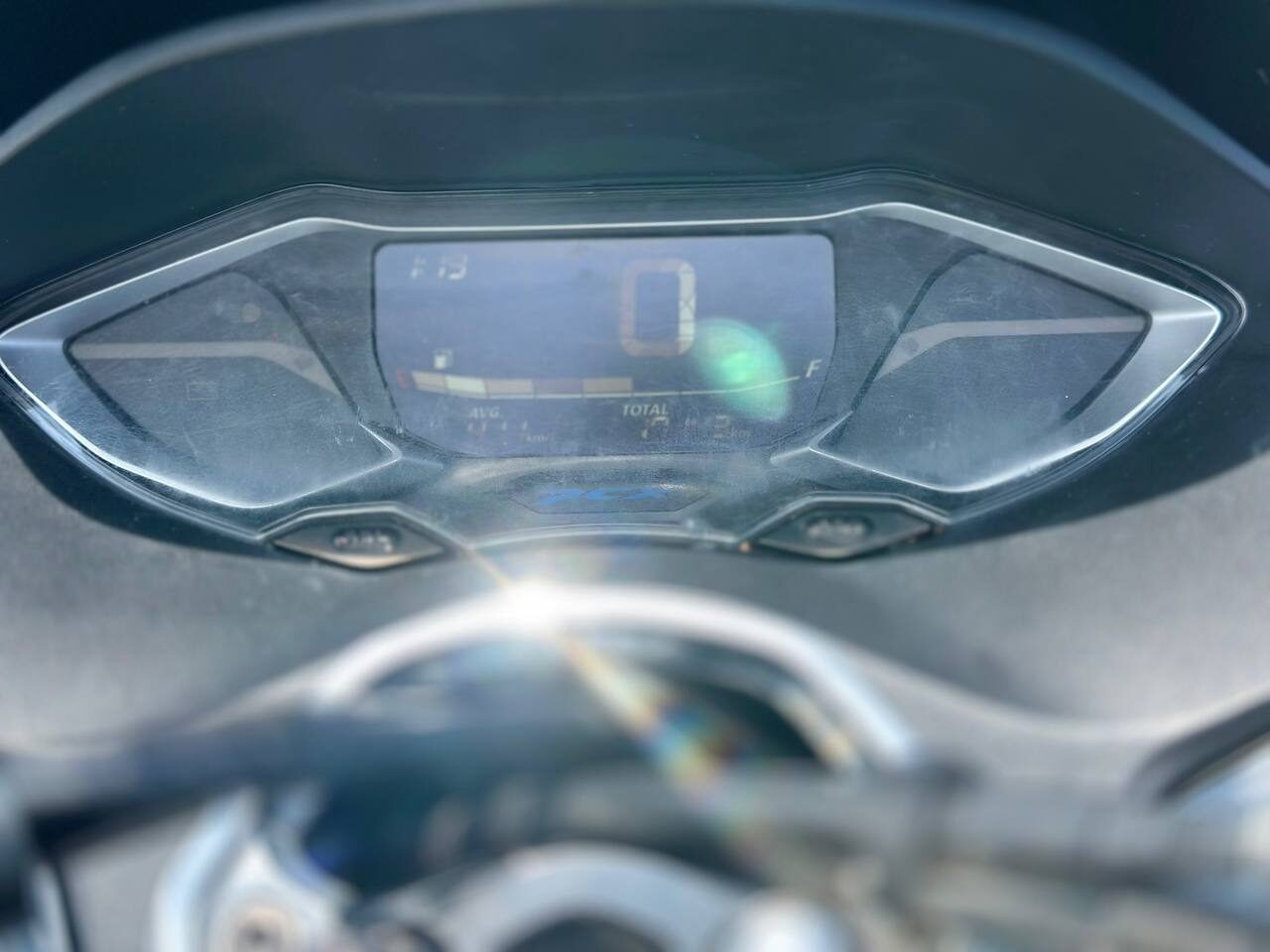 Honda PCX 160cc Keyless — 11