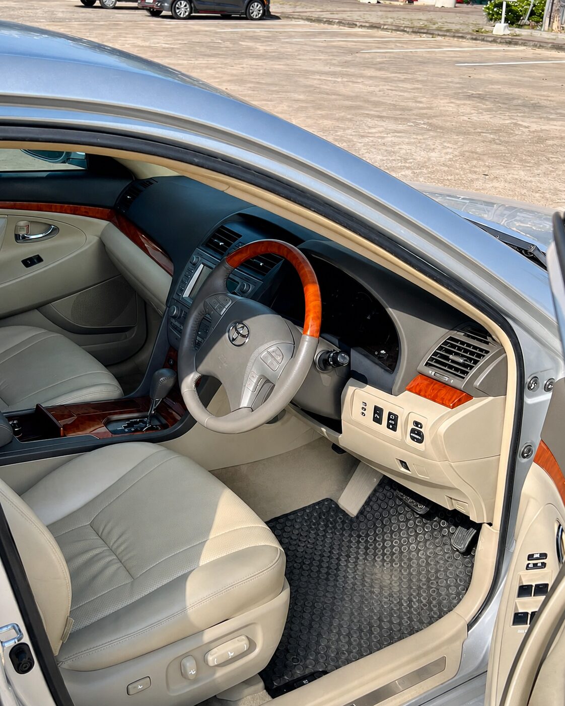 TOYOTA Camry - 2,4 CVT Hybrid, 150 hp 2010 yi — 3