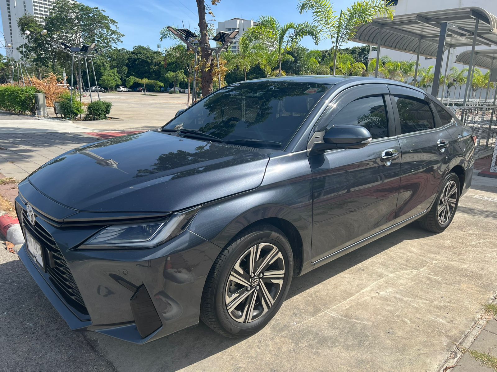 丰田 Yaris 1.2 升 CVT 94 马力 汽车 2023 年款